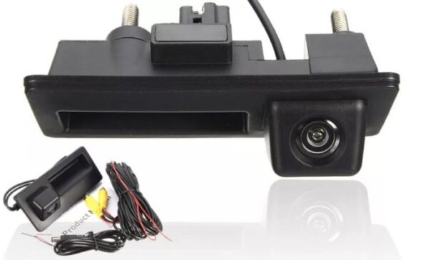 Camera marsarier dedicata NAVI-IT compatibila cu VW Passat B6 B7, Tiguan, Touran, Golf 6 / Audi A3, A4, B8, A5, Q3, Q5 pentru sisteme android, rezolutie 1280*720 AHD, unghi de vizualizare de 145 grade